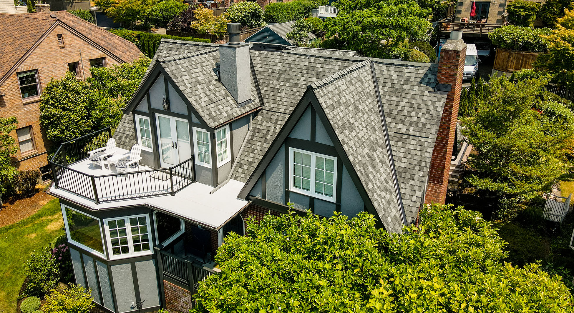 asphalt roof in seattle